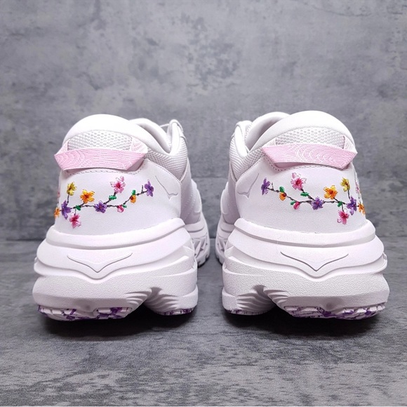 New Hoka One One White Floral Sneakers Size: 15 women's/14 men's - Picture 8 of 10